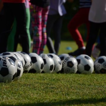 Souleymane, il ragazzino che scrive una lettera alla FIFA: “Fatemi giocare”