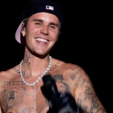 Justin Bieber cancella tour