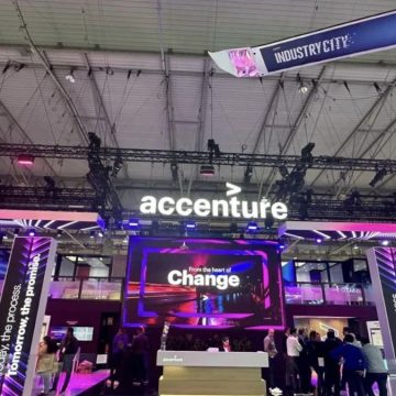 Accenture, licenziamenti