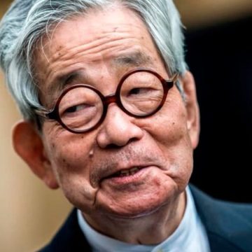 Kenzaburo Oe