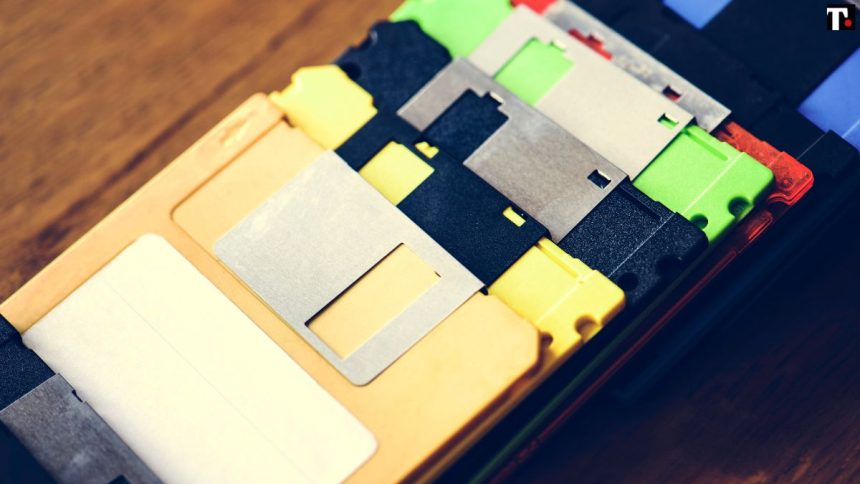 Sorpresa: il floppy disk è ancora vivo. Chi lo utilizza?