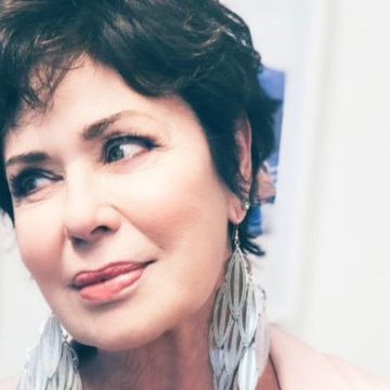 Chi è Corinne Clery
