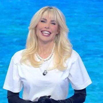 Ilary Blasi contro Totti Isola dei Famosi
