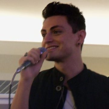 Chi è Virginio Simonelli