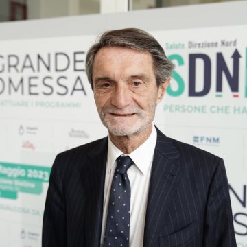 Fontana a Sdn: "Il mondo va veloce, noi non possiamo andare col treno a vapore"