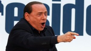 Lutto nazionale, il no dei comunisti: "Berlusconi non è Garibaldi"