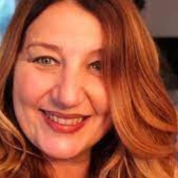 Chi è Irene Vella, autrice e giornalista: dalla malattia alla vita privata