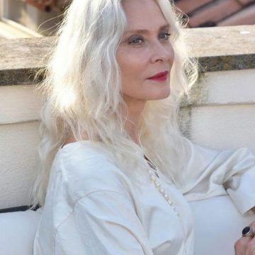 Chi è Isabel Russinova, attrice e conduttrice italiana: carriera e vita privata
