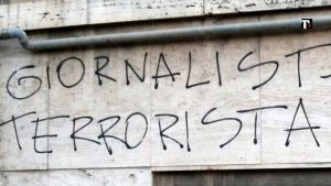"Giornalista terrorista": quelli che deposte le armi, hanno imbracciato la penna