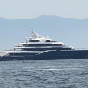 Berbard Arnault, lo yacht