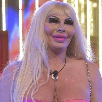 Elenoire Ferruzzi contro GF Vip
