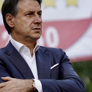 Conte contro la Meloni Europee