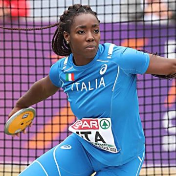 Daisy Osakue, chi è l’atleta azzurra del lancio del disco: dalle vittorie all’aggressione ricevuta a Moncalieri