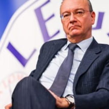 DirigentiScuola contro Valditara