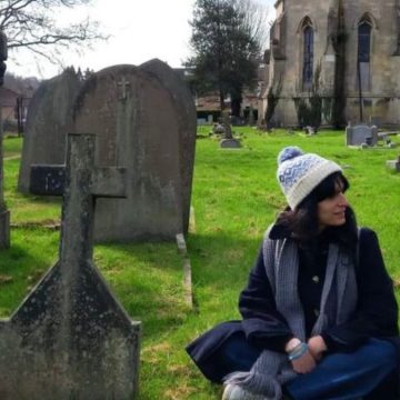 Giulia Depentor, l’influencer dei cimiteri: “Tra le lapidi conosco popoli e culture”