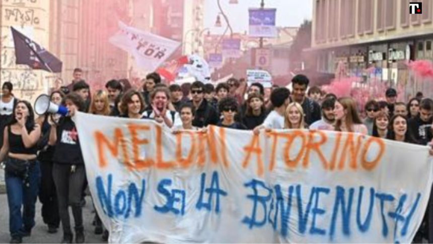 Meloni a Torino Meloni a Torino