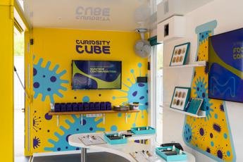 Merck, in Italia 'Curiosity Cube' per formare e divertire sulle Stem