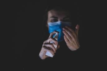 Covid o influenza? Ecco come riconoscere i sintomi della variante Eris