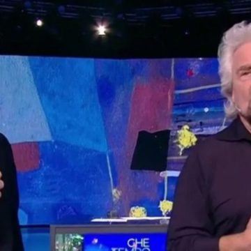 Beppe Grillo da Fazio è il nulla di cui “si deve” parlare oggi. Era più rilevante Elodie nuda…