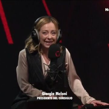 Meloni libro Cuore: a Rtl ha detto anche cose vere