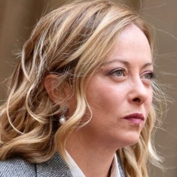 Salario minimo Giorgia Meloni sindacati