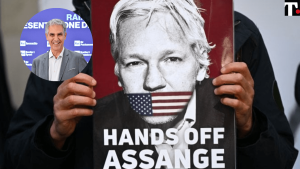 Tutte le incoerenze e i doppi standard sul caso Assange. Parla Marcello Foa
