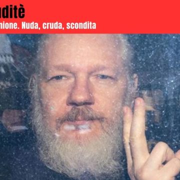 Assange come Navalny, ma nessuno sfila per lui