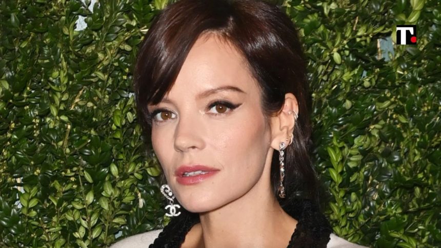 Lily Allen dice che fare figli le ha rovinato la carriera. E ha ragione