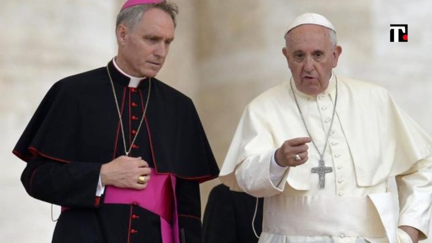 La vendetta di Francesco: il papa manda padre Georg al confino in Costa Rica