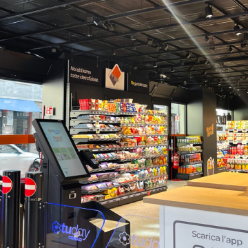 A Trento inaugurato il secondo negozio autonomo “Prendi&Vai” con la tecnologia del Gruppo Custom