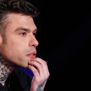 Il “nuovo” Fedez e il doppio lutto: ma chi non crollerebbe al suo posto?