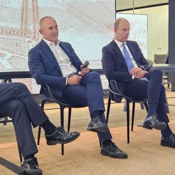 fiera Fiera Milano, installato con A2A il tetto fotovoltaico più grande d’Italia