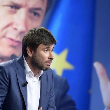 Di Battista vs Conte