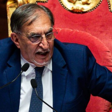 Il centrodestra perde e vuole cambiare le regole del gioco