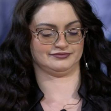 Femministe influencer all’attacco: a chi stiamo reggendo il gioco quando ne parliamo?