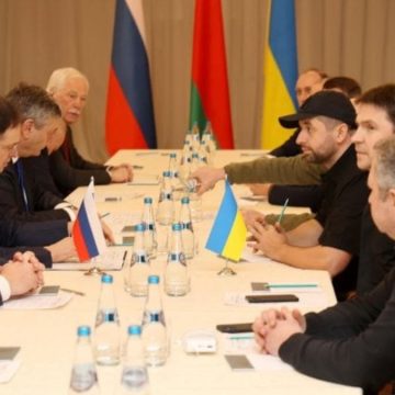 Conferenza di pace in Ucraina? Forse è davvero la volta buona