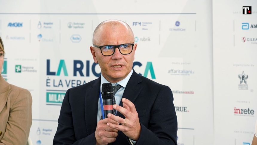 Pietro Invernizzi Preside Facoltà di Medicina e Chirurgia, Università Milano-Bicocca e Responsabile Divisione Gastroenterologia e Centro per le Malattie Autoimmuni del Fegato, Fondazione IRCCS San Gerardo dei Tintori, Monza, intervenuto alla  23esima edizione di Salute Direzione Nord
