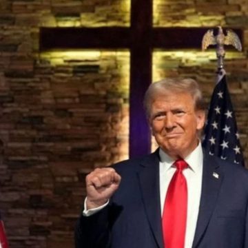 L'ultima "sparata" di Trump: "Si spara solo ai presidenti importanti"
