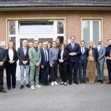 Foto_APE_Commissaria Acqua, MM al confronto con la commissaria europea sulla strategia per la resilienza idrica