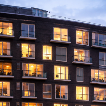 Condomini, per i morosi pagano tutti: cosa contiene la riforma voluta da FdI