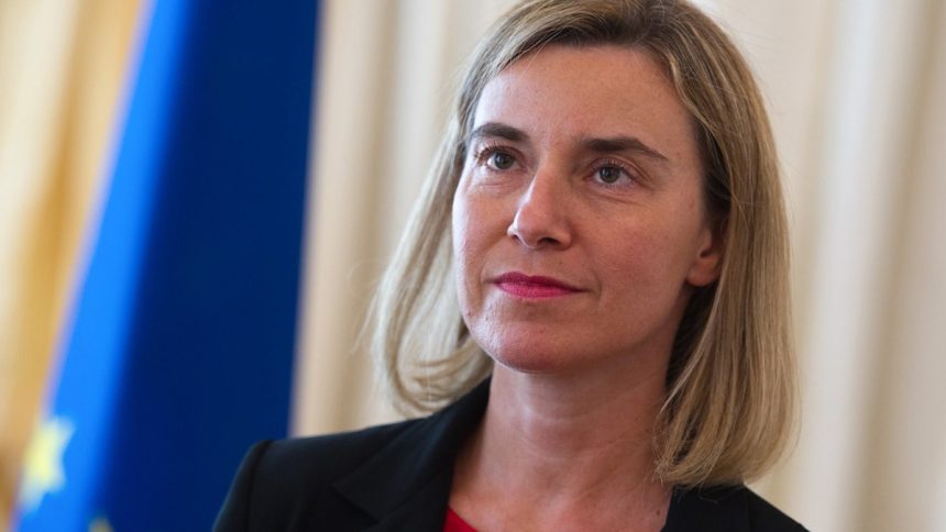 Mogherini arrestata e rilasciata nella notte: l’inchiesta sui fondi per i giovani diplomatici Ue