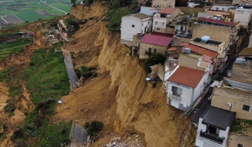 Niscemi, cronaca di una catastrofe annunciata: la Procura indaga per disastro colposo