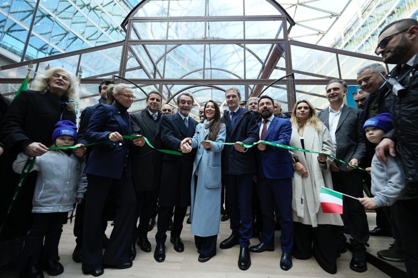 Milano Cortina 2026, inaugurata &ldquo;Casa Lombardia&rdquo;: in piazza l&rsquo;Arena Experience, Rtl 102.5 e Cannavacciuolo