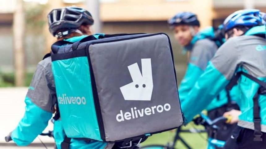 Milano, controllo giudiziario per Deliveroo con accusa di sfruttamento dei riders