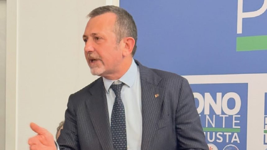 Referendum separazione carriere: Andrea Delmastro (FdI) spiega perch&egrave; la riforma &egrave; una &ldquo;occasione storica&rdquo;