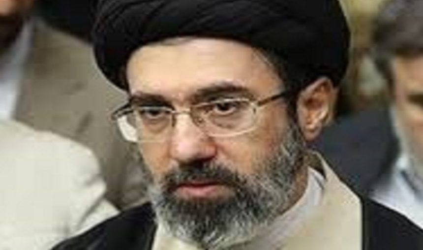 Iran, scelta la nuova Guida Suprema: sar&agrave; Mojtaba Khamenei