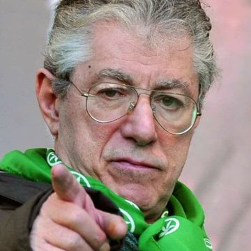 Umberto Bossi La lezione risorgimentale di Umberto Bossi