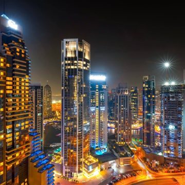 Il lusso di Dubai minaccia Milano