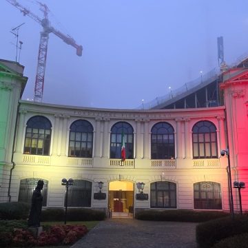 giornata nazionale unità d'italia Il tricolore accende Fondazione Fiera Milano: un omaggio alle radici nazionali