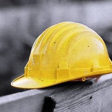 Dramma sul lavoro a Padova: operaio 22enne schiacciato da un macchinario a Selvazzano Dentro